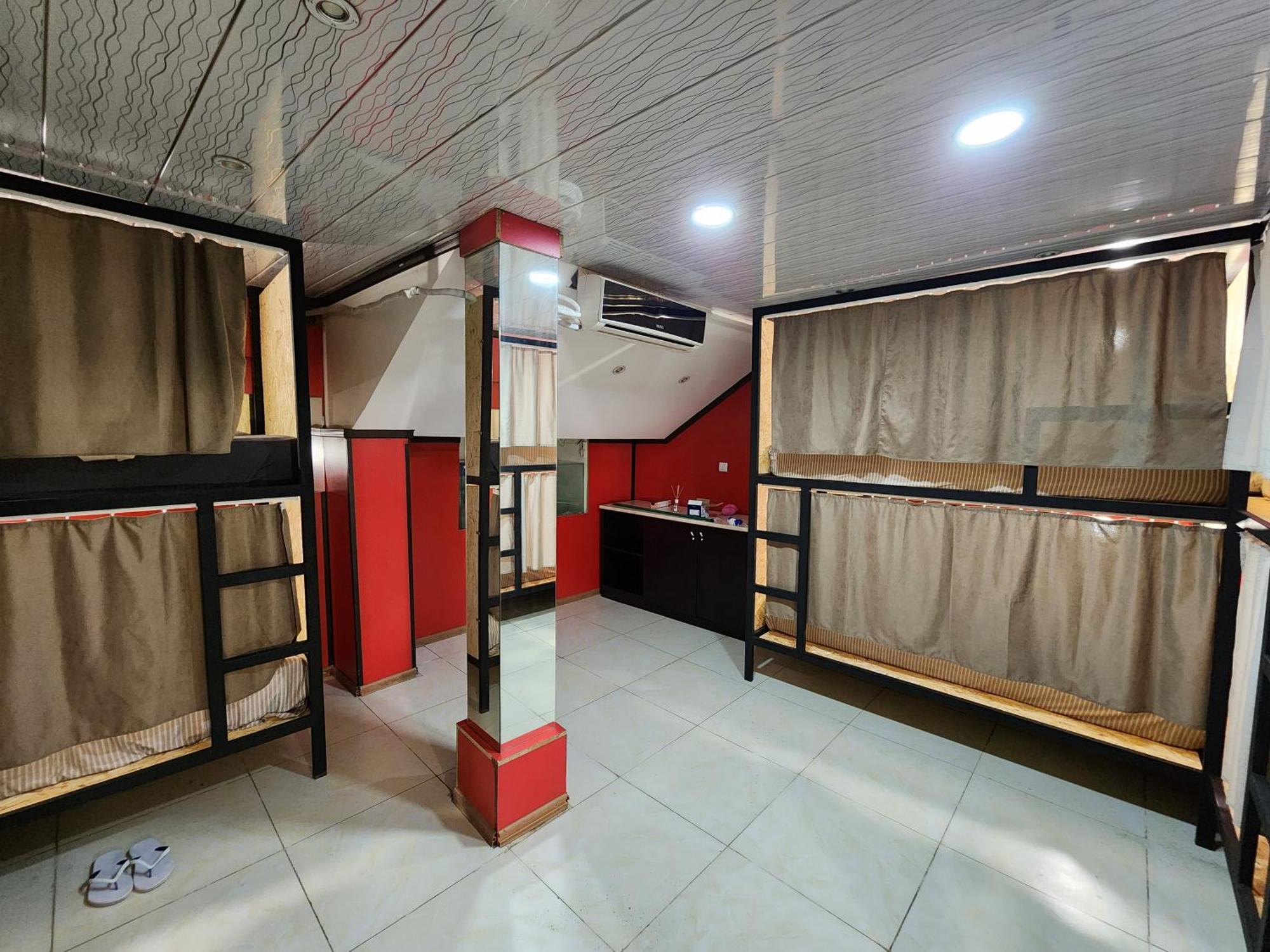 Gallary Hostel Tbilisi Ngoại thất bức ảnh