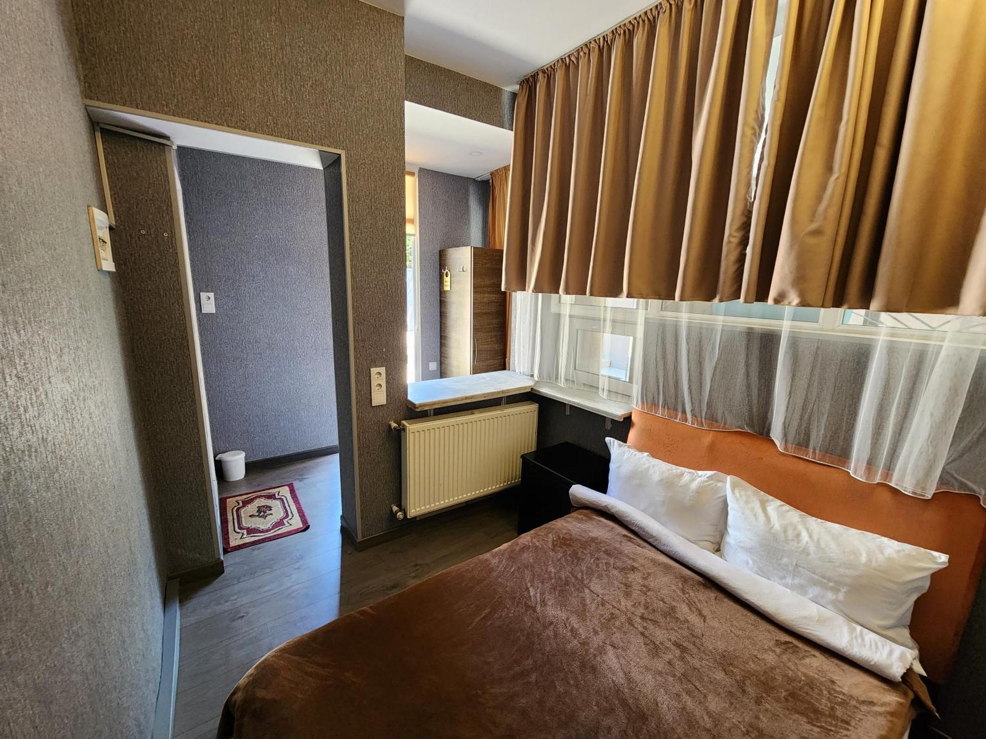 Gallary Hostel Tbilisi Ngoại thất bức ảnh
